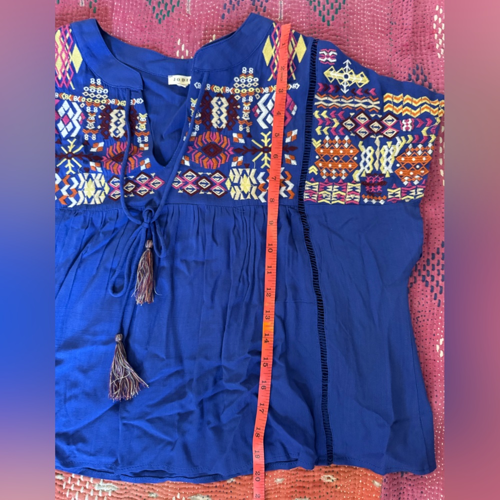 Embroidered Blue Top - Picture 3 of 6